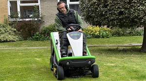 Etesia Hydro 80